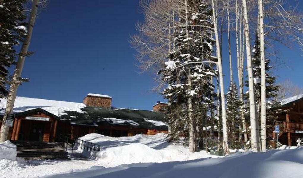 Canyonside Lodge (Eagle Point Resort)